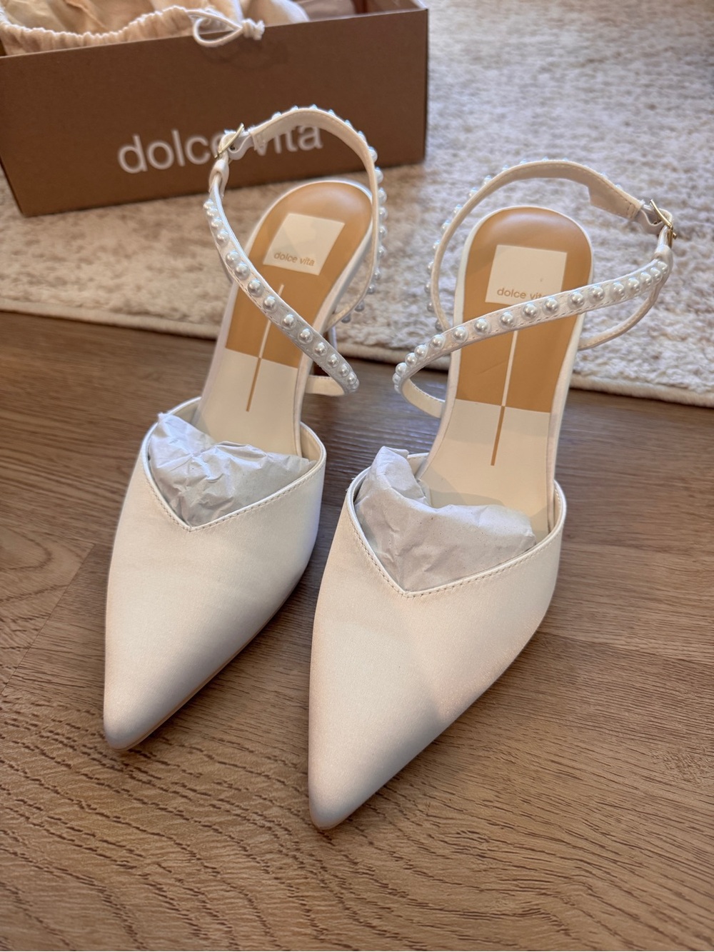 Dolce Vita White Pointed Pearl-Strap Heels - Picture 2 of 3